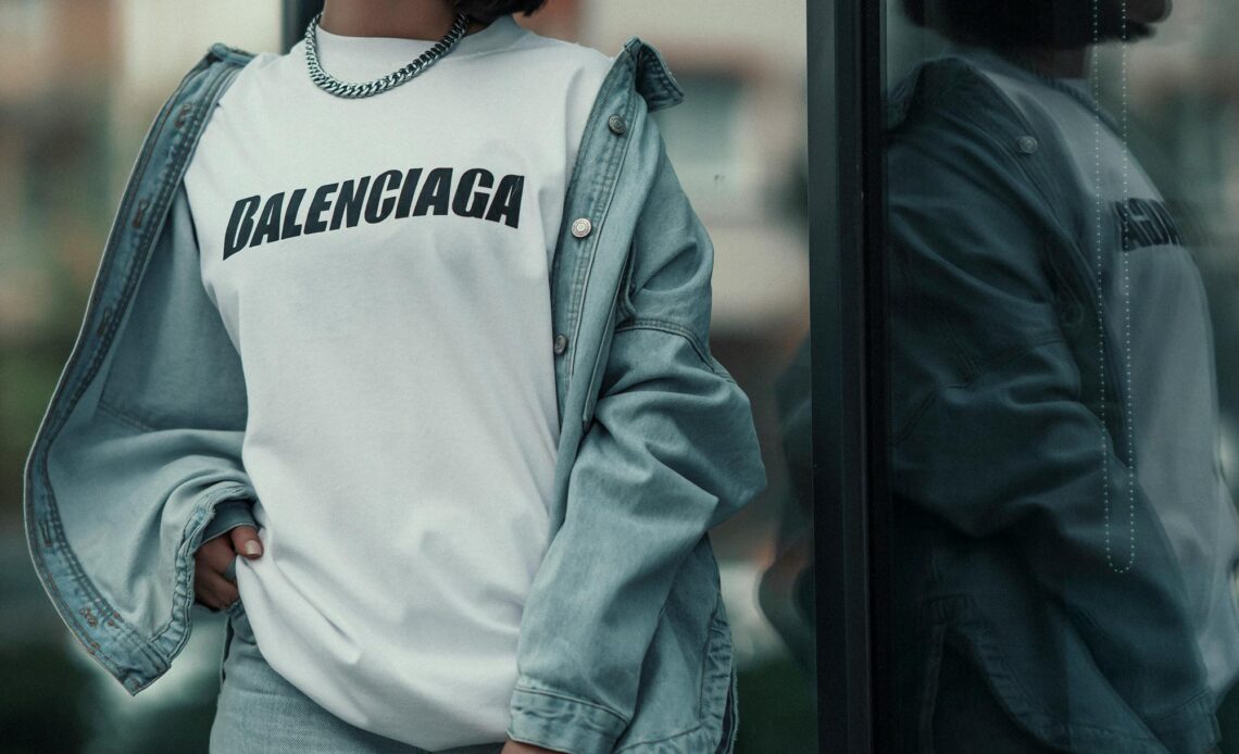 "Essential Balenciaga T-Shirt Styles"